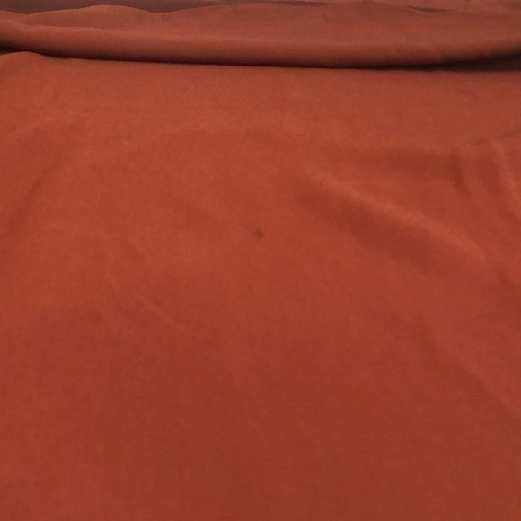 Willow & Root Long Sleeve Cold Shoulder Top NWT Small - Picture 10 of 10